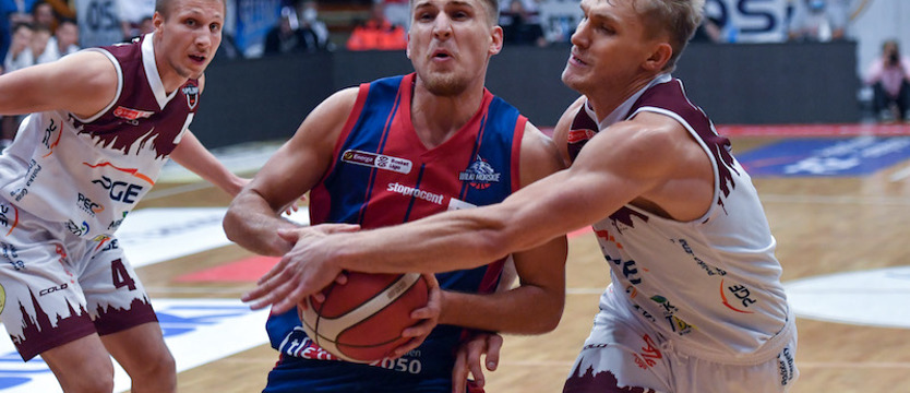 Koszykówka. Noworoczne derby King - PGE Spójnia