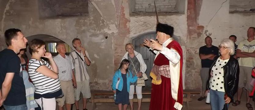 Spotkania Kulturalne w Siemczynie. W ogrodzie i pałacu