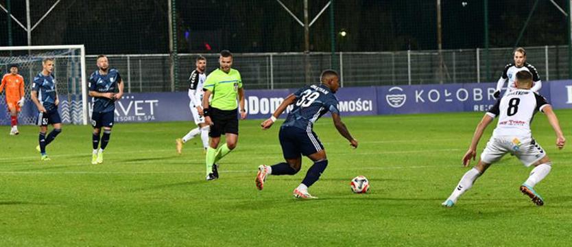 Piłka nożna. Po zimowej transferowej ofensywie Kotwica celuje w I ligę