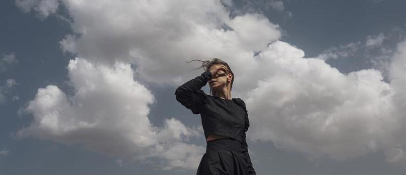 O żałobie z wielu perspektyw w Kanie