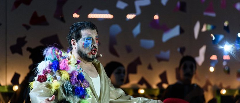 56-letni tenor zmarł na koronawirusa. Publiczność zna go ze spektaklu Opery na Zamku