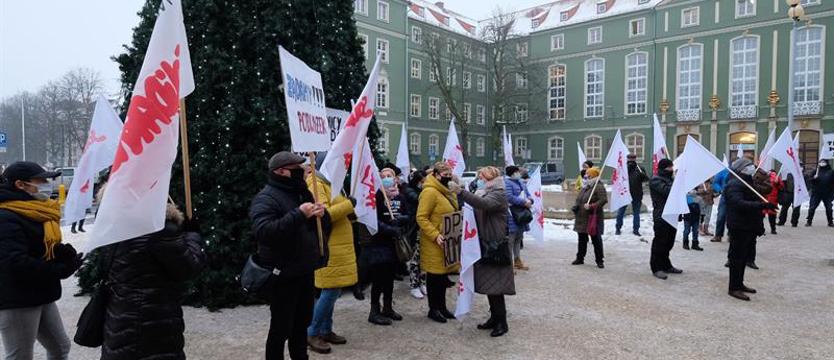 Solidarność protestowała pod szczecińskim magistratem