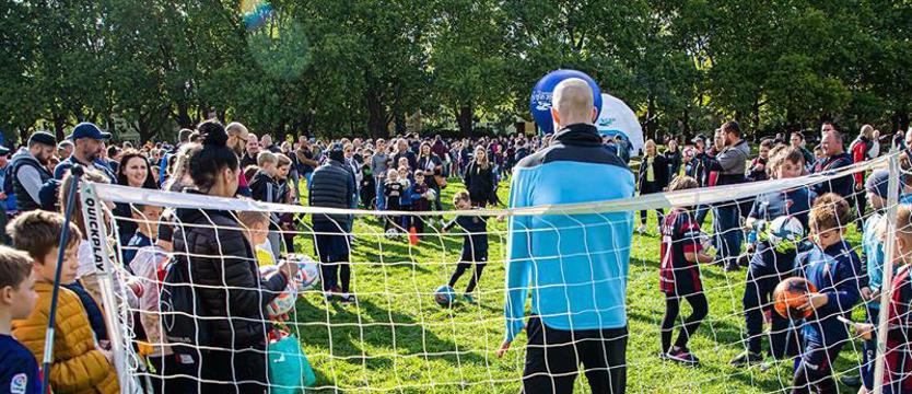 Piłka nożna. Tradycyjny trening z portowcami