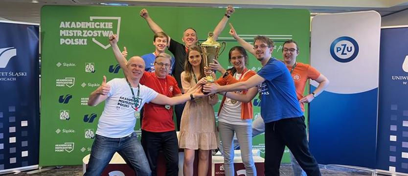 Brydż sportowy. US w złocie na akademickich mistrzostwach Polski