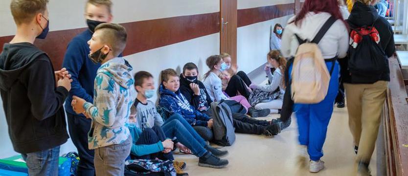 W szkołach bez zakażeń. Wszystkie placówki w regionie pracują stacjonarnie
