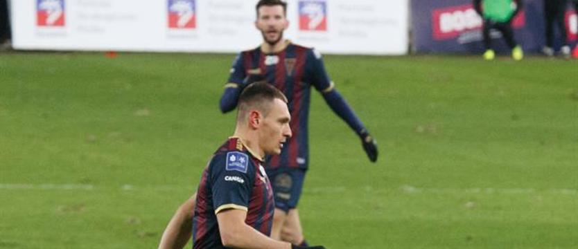 Piłka nożna. W Pogoni Nigeryjczyk za Dąbrowskiego?