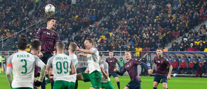 Piłka nożna. Portowcy na urlopach