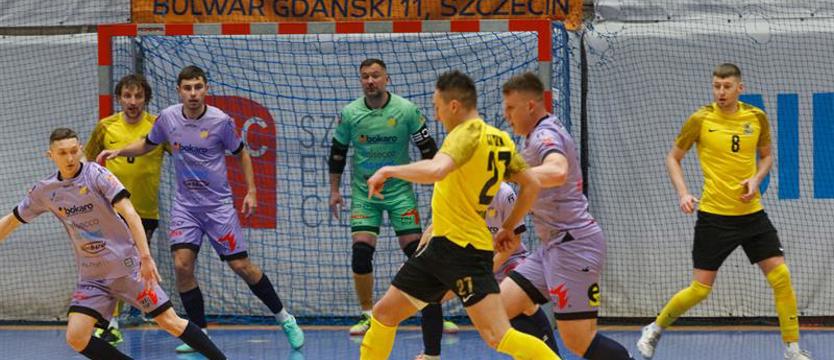 Futsal. Posiłki z Hiszpanii i Brazylii