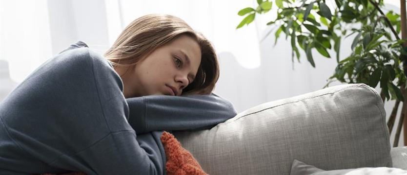 „Wyższy stopień humanizmu”. Świat nie zwalnia z eutanazją