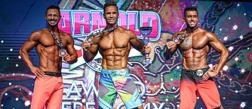 Kulturystyka. Złoto mistrzostw świata w plażowym wydaniu