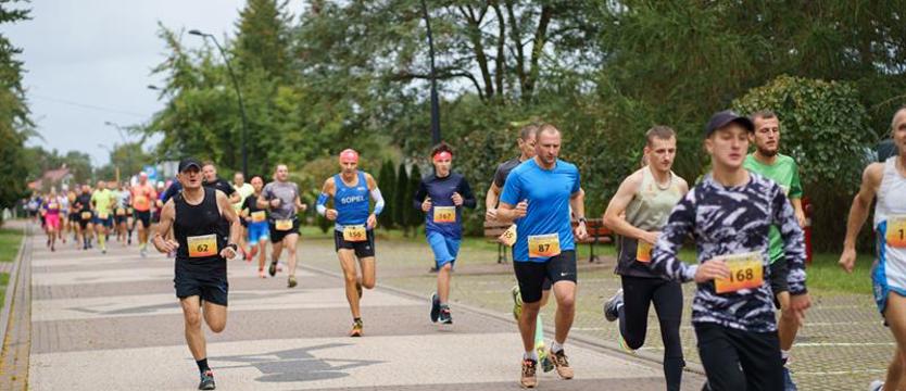 Sportowe emocje nad Bałtykiem. Gmina Rewal zaprasza na Pobierowo Baltic Run