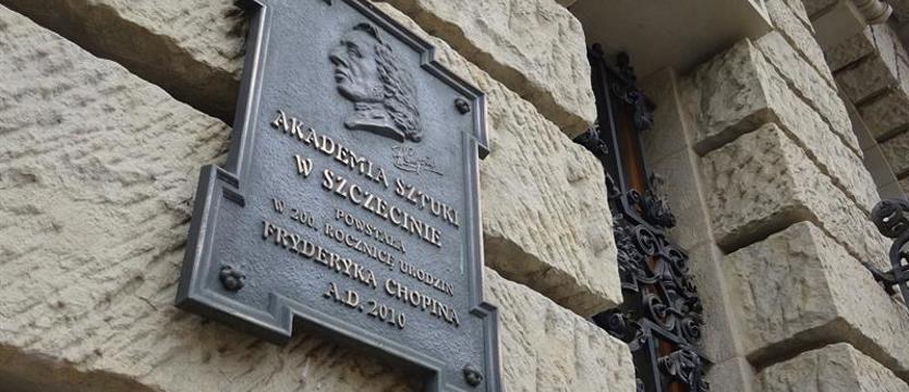 Forma z gipsu, finał w brązie. Rzemiosło z artystycznym duchem