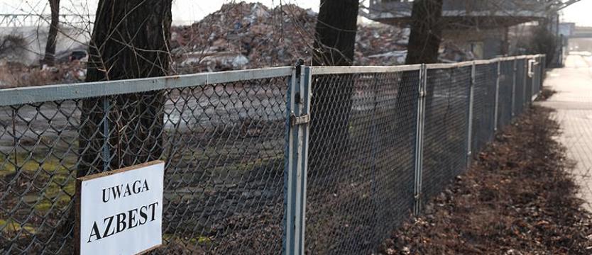 Szczecin bez azbestu. Zgłoszenia są wciąż przyjmowane
