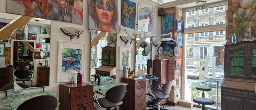Sztuka u Fryzjera. Salon urody i galeria sztuki w jednym