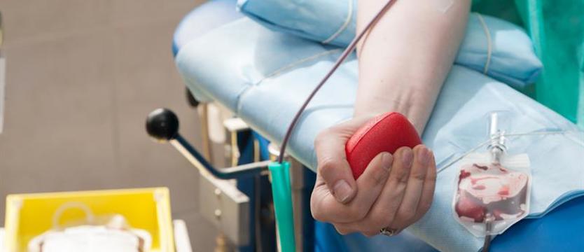 Tej krwi teraz potrzeba najbardziej. Minus na wagę zdrowia i życia