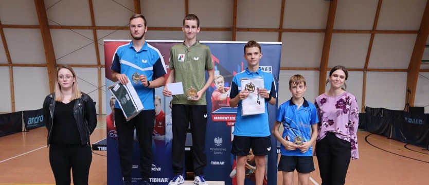 Tenis stołowy. WTK w Bierzwniku i Stepnicy