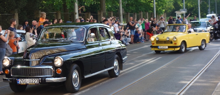 Parada niezwykłych pojazdów