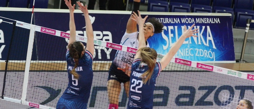 Siatkówka. Chemik już w półfinale