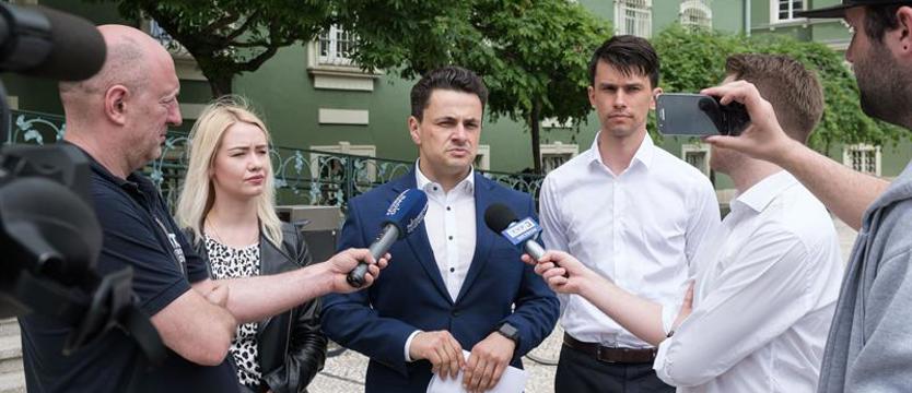 Marcin Pawlicki został napadnięty, poddał się obdukcji