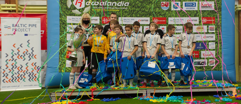 Piłka nożna. Puchar XX Rewalandii dla Legii Warszawa