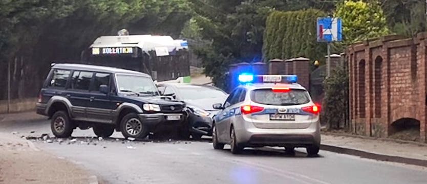 Zderzenie samochodów na Osowie