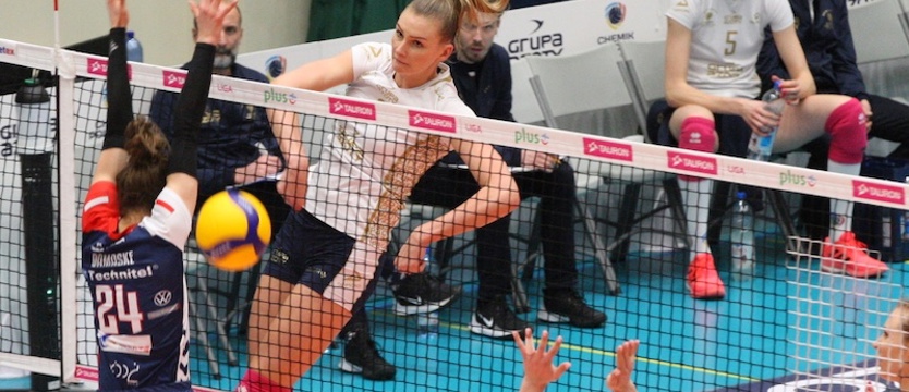 Siatkówka. Chemik znów lepszy od Budowlanych