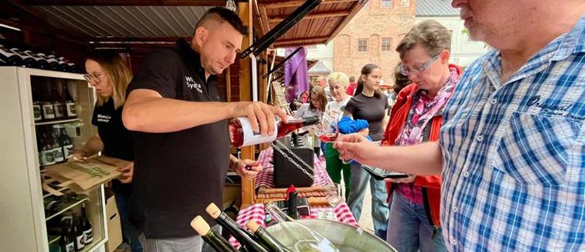 Festiwal Wina na zamku. Koncerty, prelekcje i degustacje