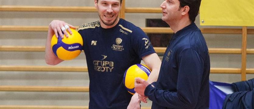 Siatkówka. Z Chemika do Eczacibasi