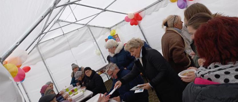 „Obiady Czwartkowe” w Policach. Nie tylko ciepła zupa