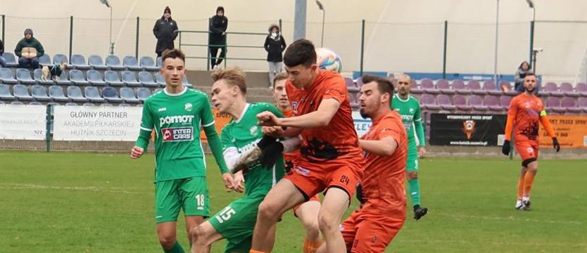 Piłka nożna. Jeziorak gromi w Klasie Okręgowej