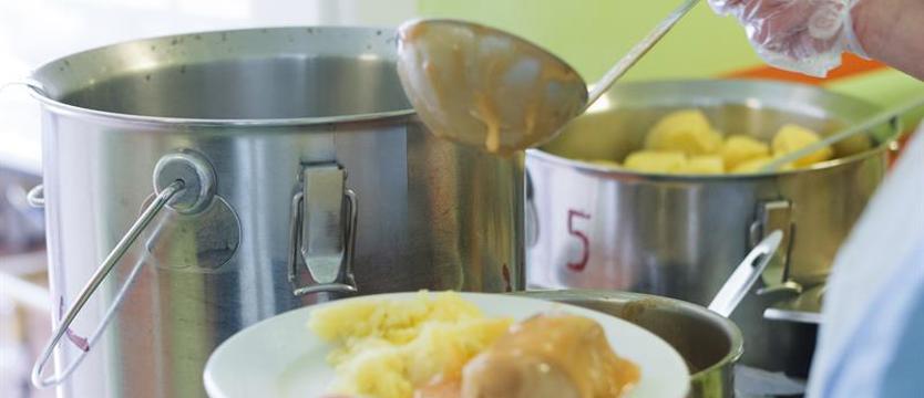 Drożej w przedszkolach i żłobku w Policach. Stawka żywieniowa mocno w górę