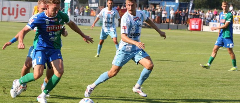 Piłka nożna. Historyczny remis Świtu