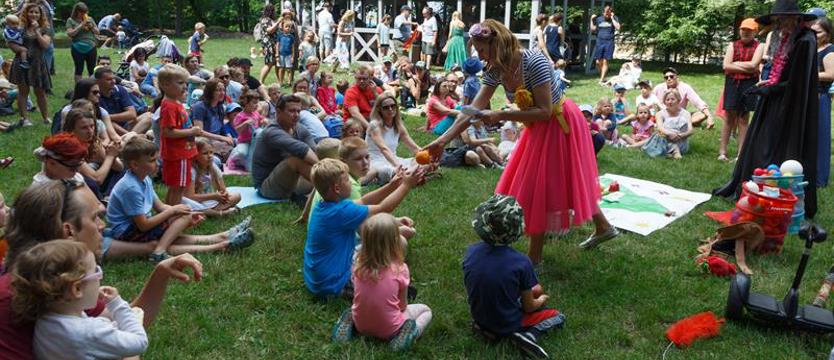 Niedziela w Różanym Ogrodzie