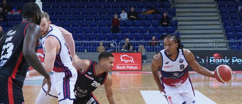 Koszykówka. Woodard zaszalał. Wygrana Kinga w Zielonej Górze