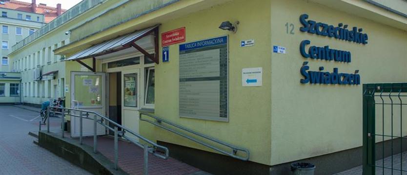 Seniorka ukarana za brak konta? Prawie rok czeka na dodatek osłonowy