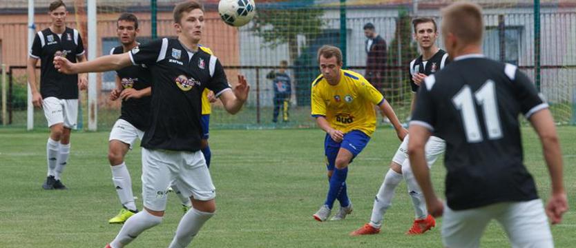 Piłka nożna. Zimowe granie