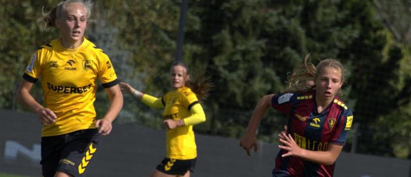 Piłka nożna. W meczu na szczycie kobieca Pogoń uległa liderkom...