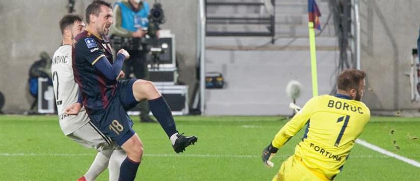 Piłka nożna. W niedzielę Pogoń zagra z Legią