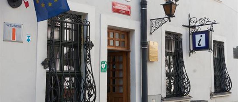 Marszałek zaprasza na praktyki