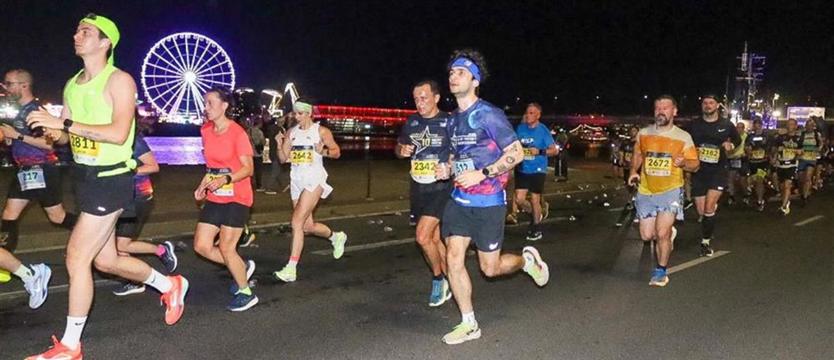 Lekkoatletyka. Półtora tysiąca nocnych maratończyków