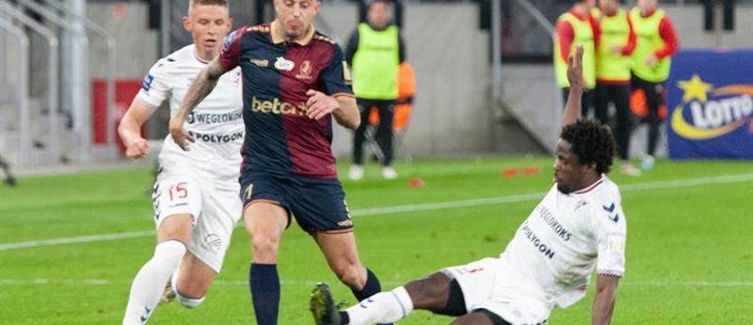 Piłka nożna. Pogoń powalczy w Zabrzu o brązowy medal