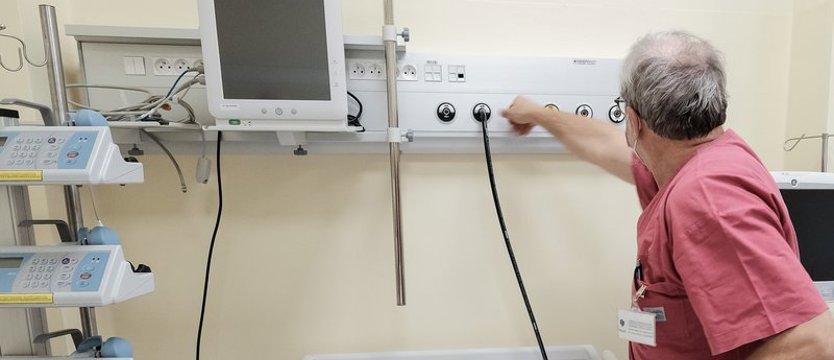 W sobotę w regionie 922 przypadki koronawirusa. Zmarło 13 osób