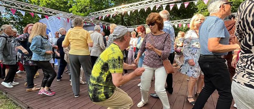 Niedziela na Różance. Jazz i potańcówka