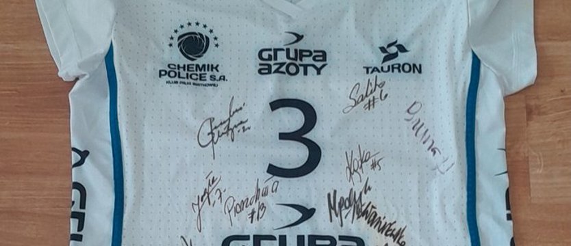 Zagrają dla Adasia nie tylko na boisku