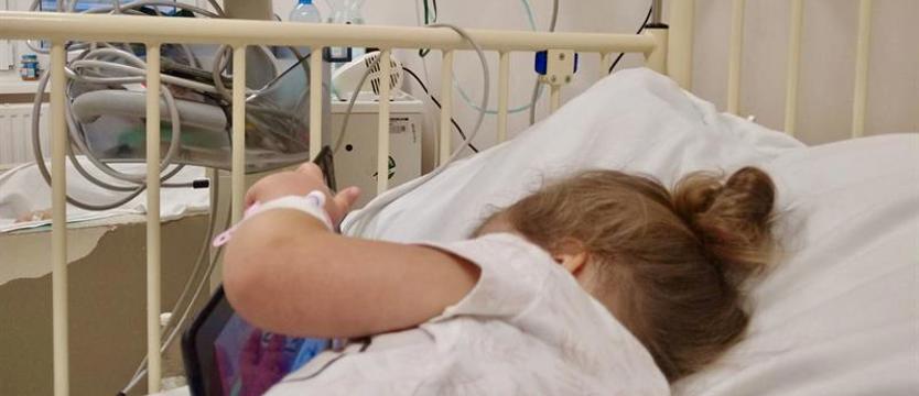 Coraz więcej zatruć lekami przeciwbólowymi. Młodzi sięgają po tabletki!