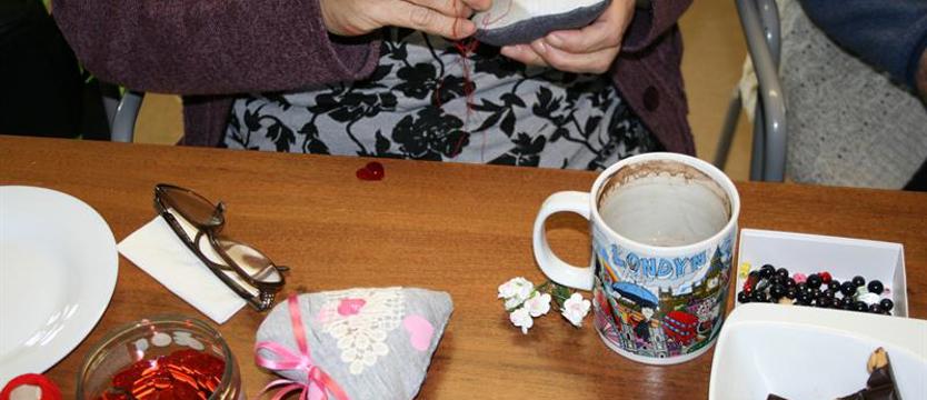 Oderwać myśli od choroby