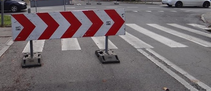 Zapadła się część jezdni na ul. Pszennej