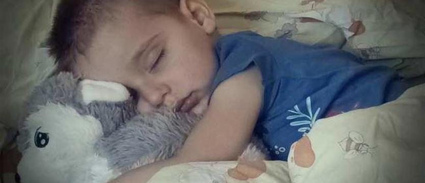 Trzecia sepsa może go zabić. Trzyletni Kacperek Kozakiewicz ze Stargardu potrzebuje operacji