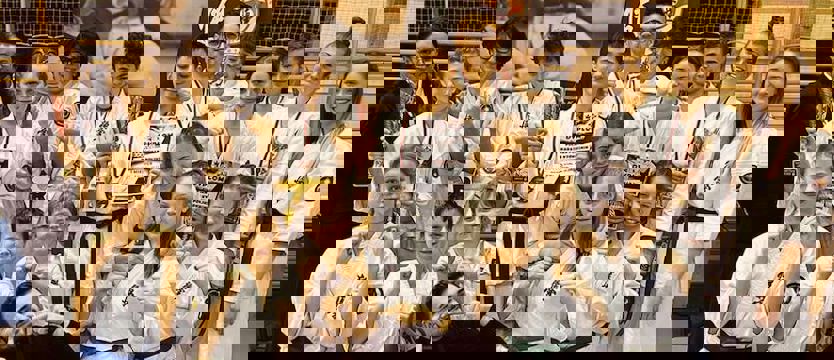 Karate. Grad medali i podium Husarii Szczecin