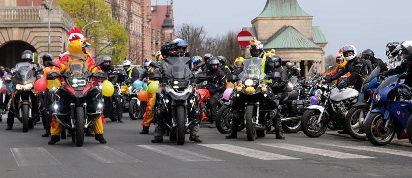 Motozające pojadą do dzieci. Wrzuć im słodycz do koszyka
